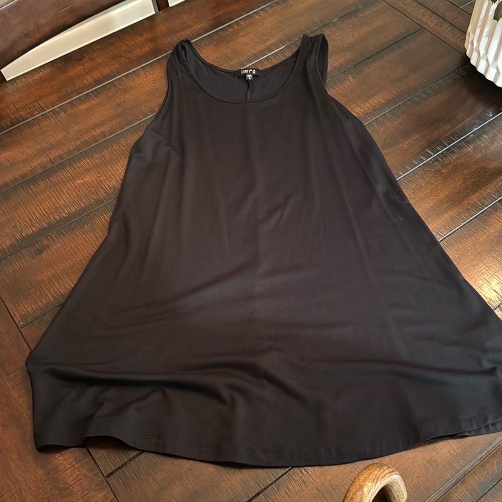 Like new black tank top